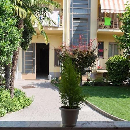At Home 128 : Little Garden In The City Turin Ngoại thất bức ảnh